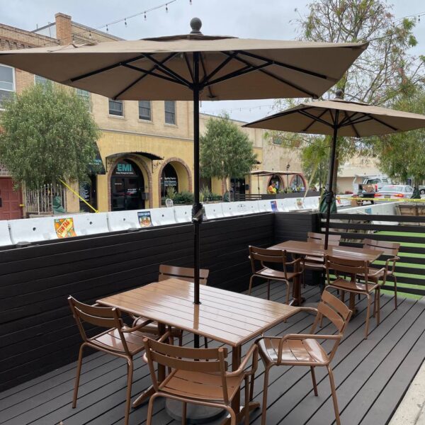 Outdoor dining in Placentia