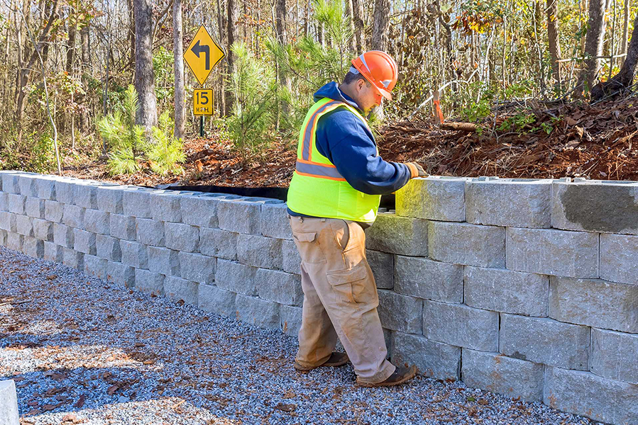 Retaining-Walls-slideM